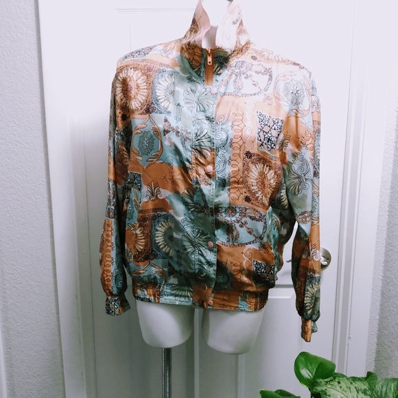 VTG Details Sportswear Silk Bomber Jacket - Picture 2 of 11
